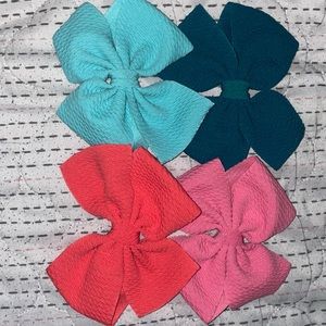 Hair bow clips (pack of 4)
